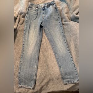 Zara light Blue Denim mom fit Jeans
